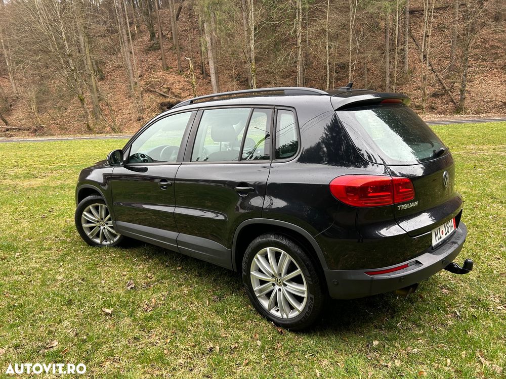 Volkswagen Tiguan 2.0 TDI SCR BlueMotion Technology Sport & Style - 16