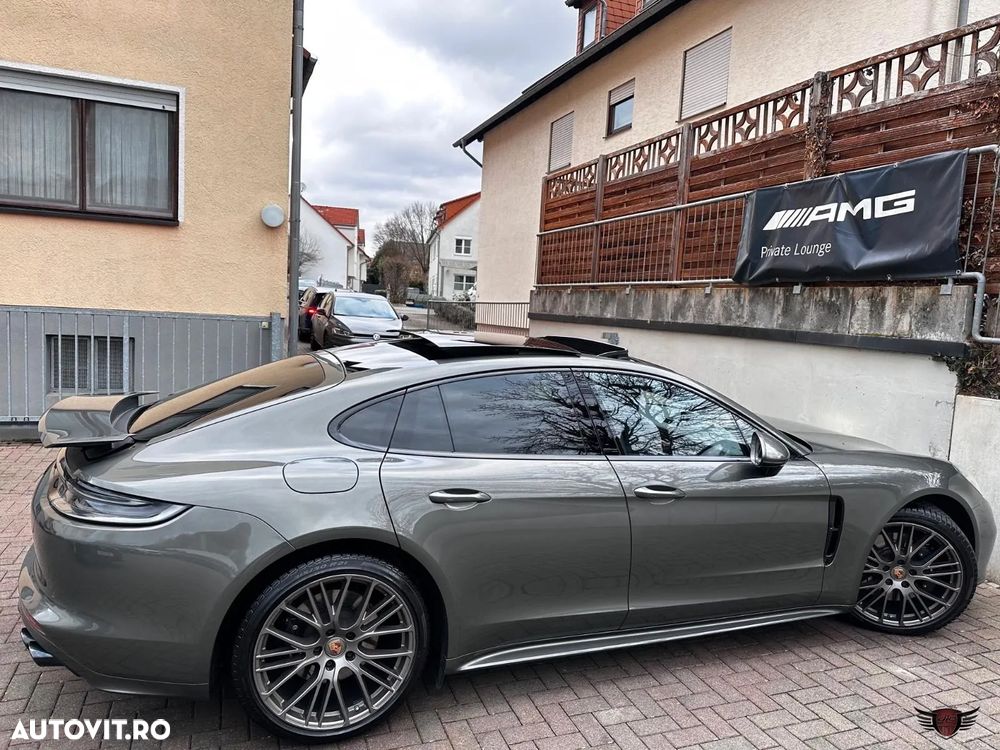 Porsche Panamera 4S Executive - 26