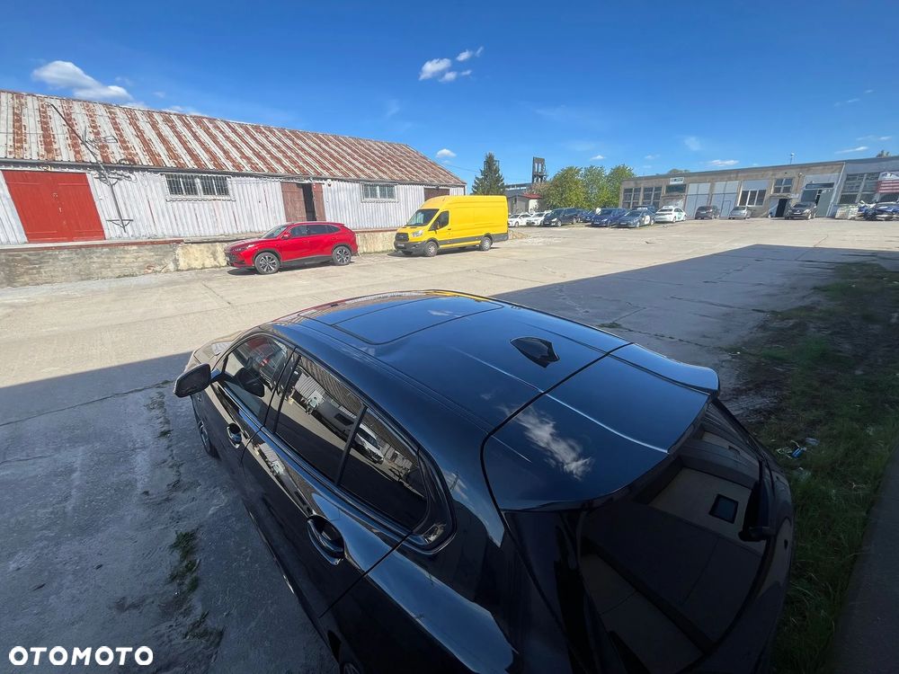 BMW Seria 1 118d Edition M Sport Shadow - 23