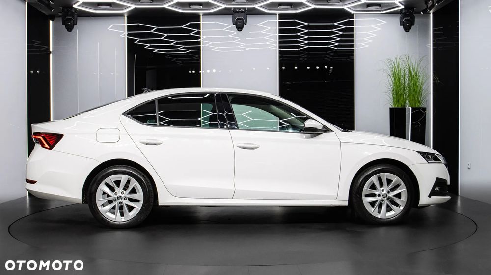 Skoda Octavia 1.5 TSI GPF ACT Ambition - 8