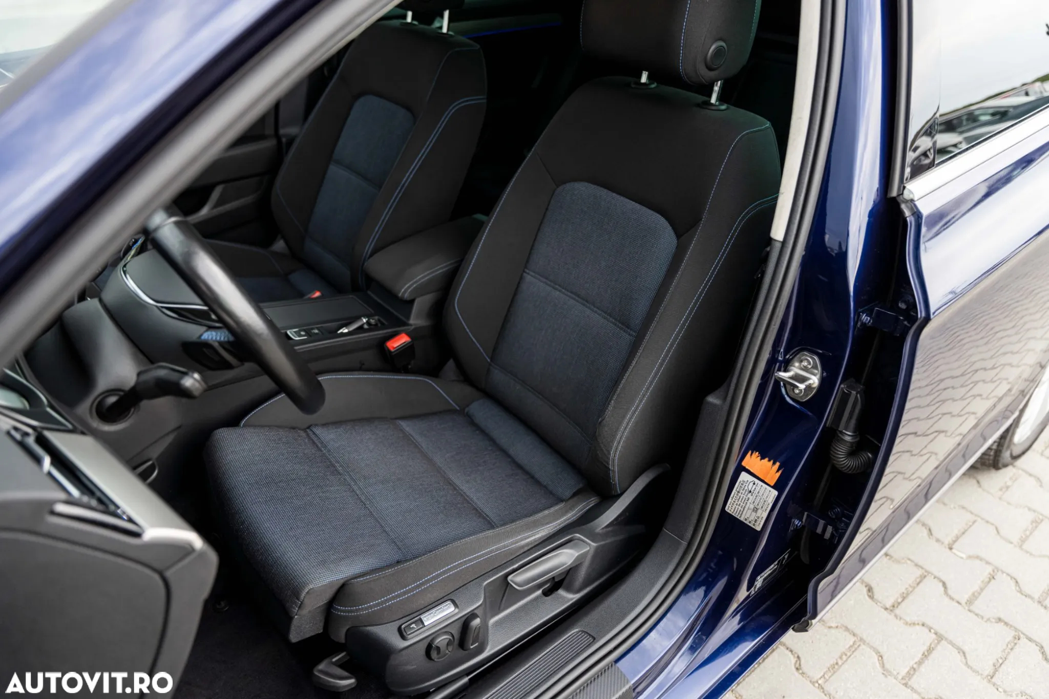 Volkswagen Passat Variant 1.4 TSI Plug-In-Hybrid DSG GTE - 13