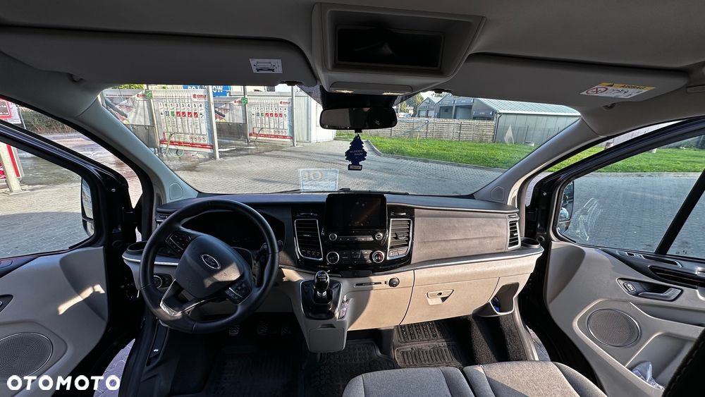 Ford Tourneo Custom 2.0 EcoBlue L2 Titanium - 15
