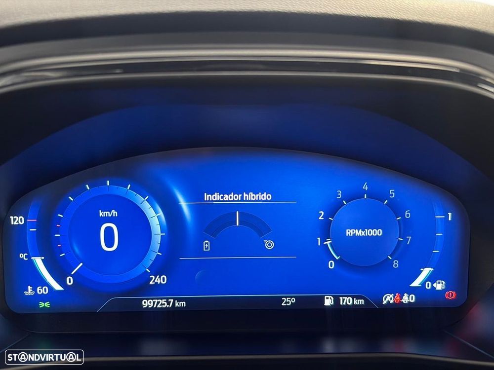 Ford Focus 1.0 EcoBoost MHEV ST-Line - 11