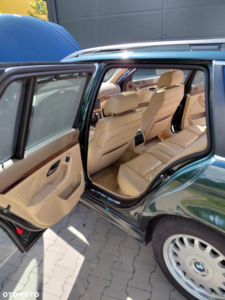 BMW Seria 5 - 17