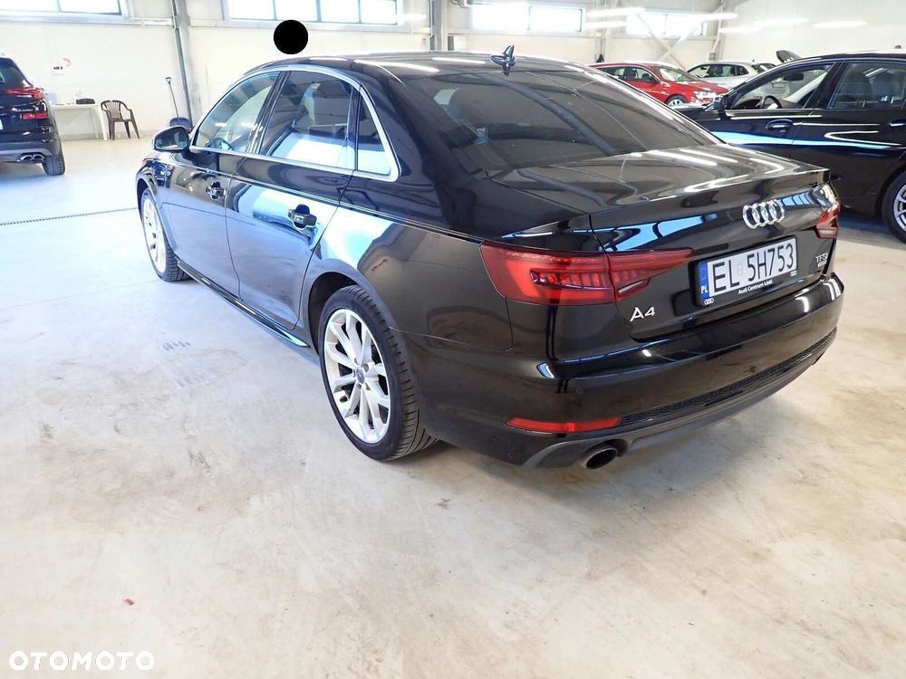 Audi A4 Limousine - 6