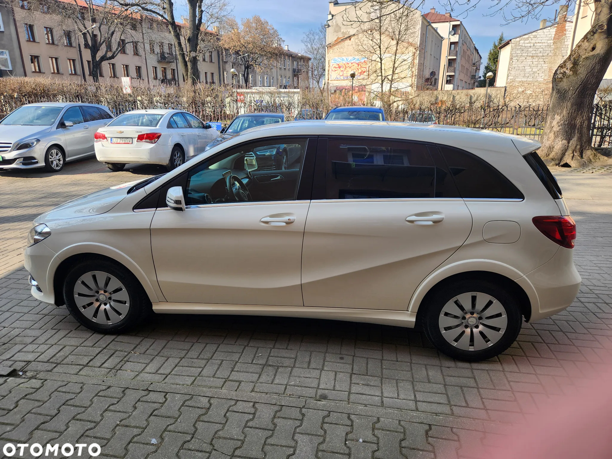 Mercedes-Benz Klasa B (Electric Drive) 250 e - 7