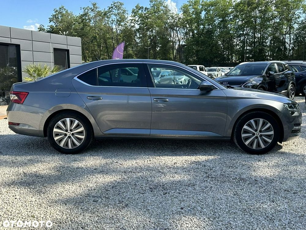 Skoda Superb 1.5 TSI Style DSG - 8