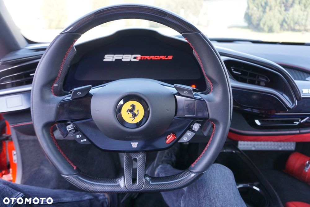 Ferrari SF90 Stradale - 9