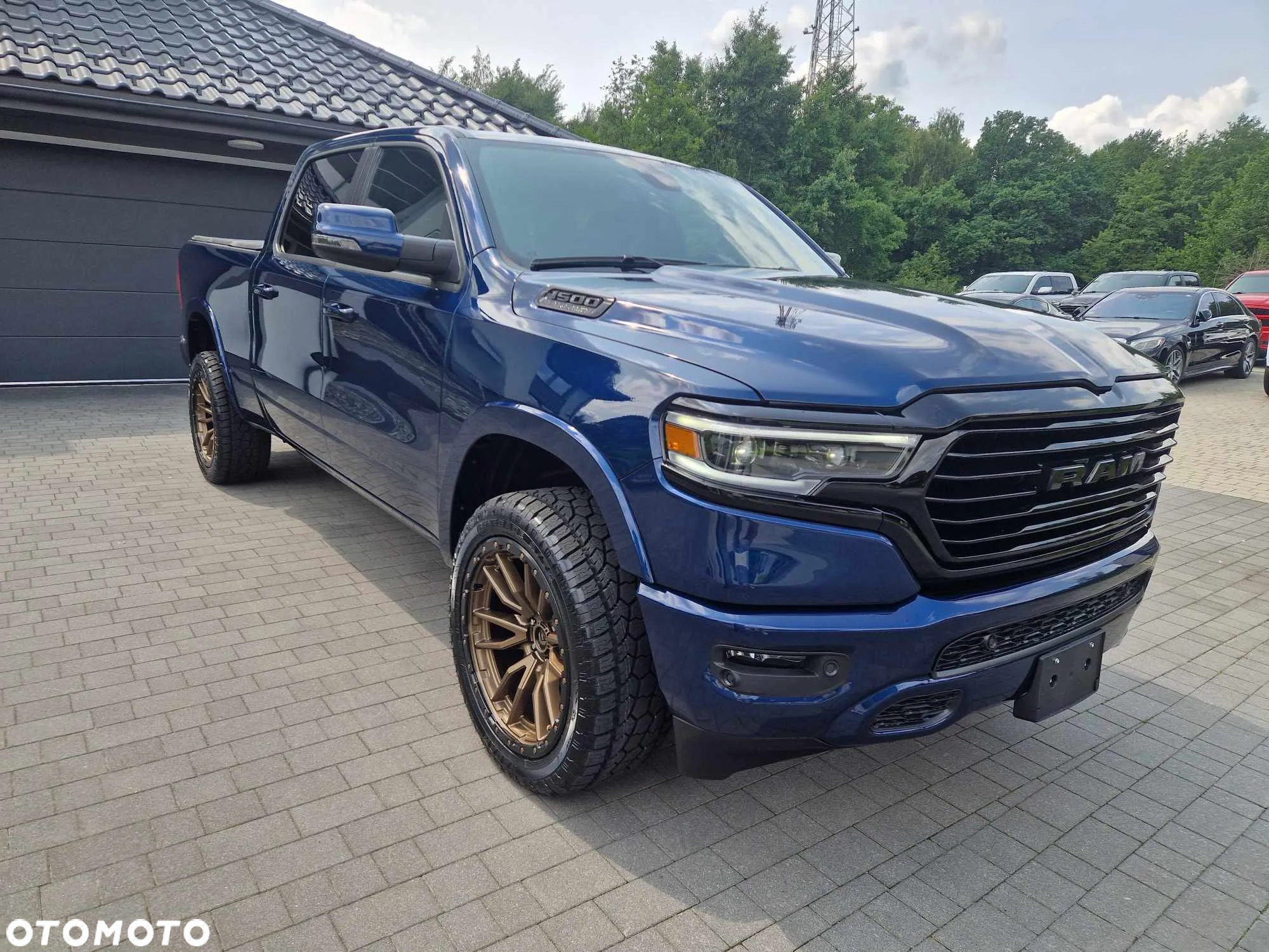 Dodge RAM 1500 5.7 4x4 - 21