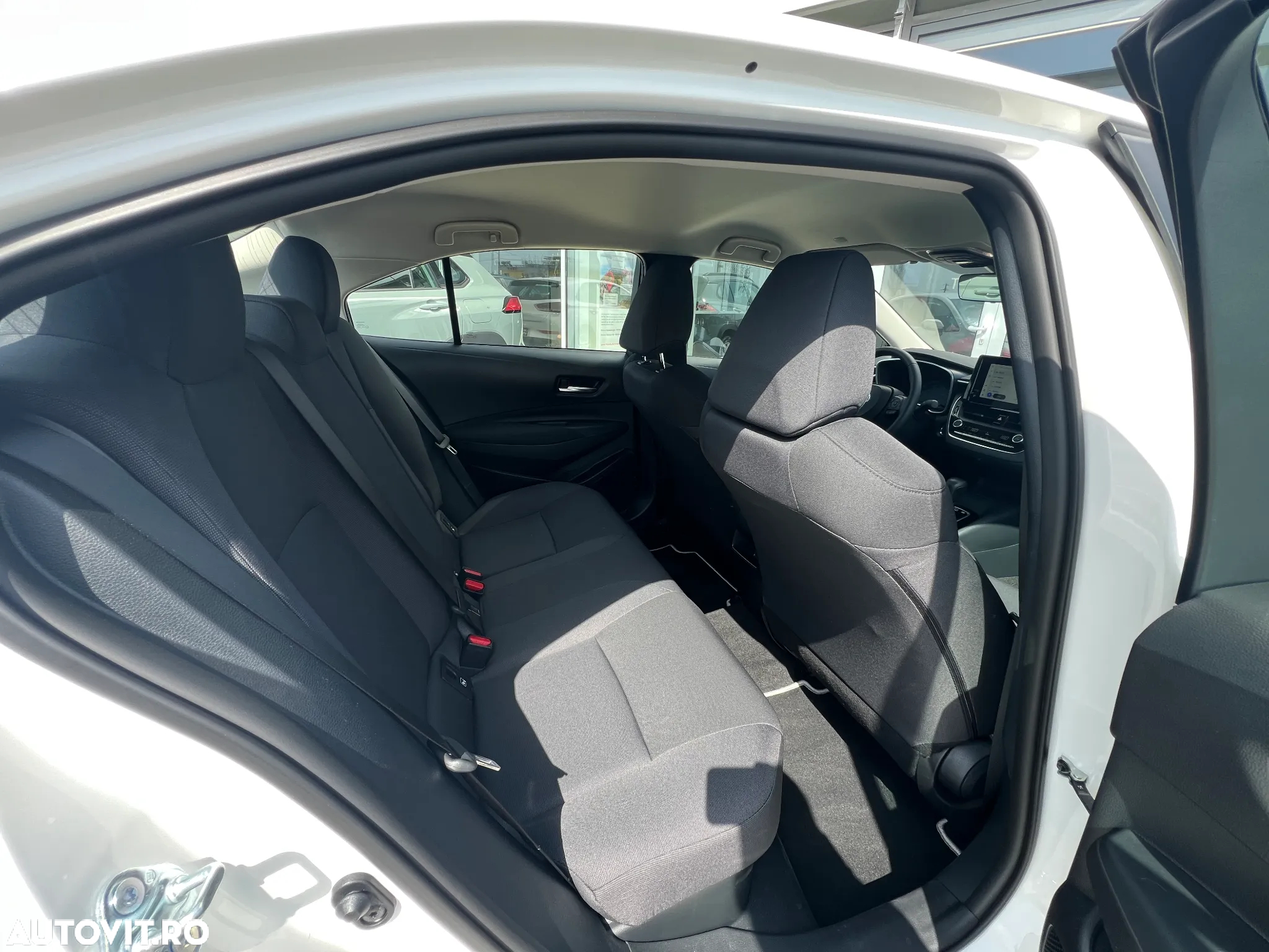 Toyota Corolla 1.8 HSD Eco - 7