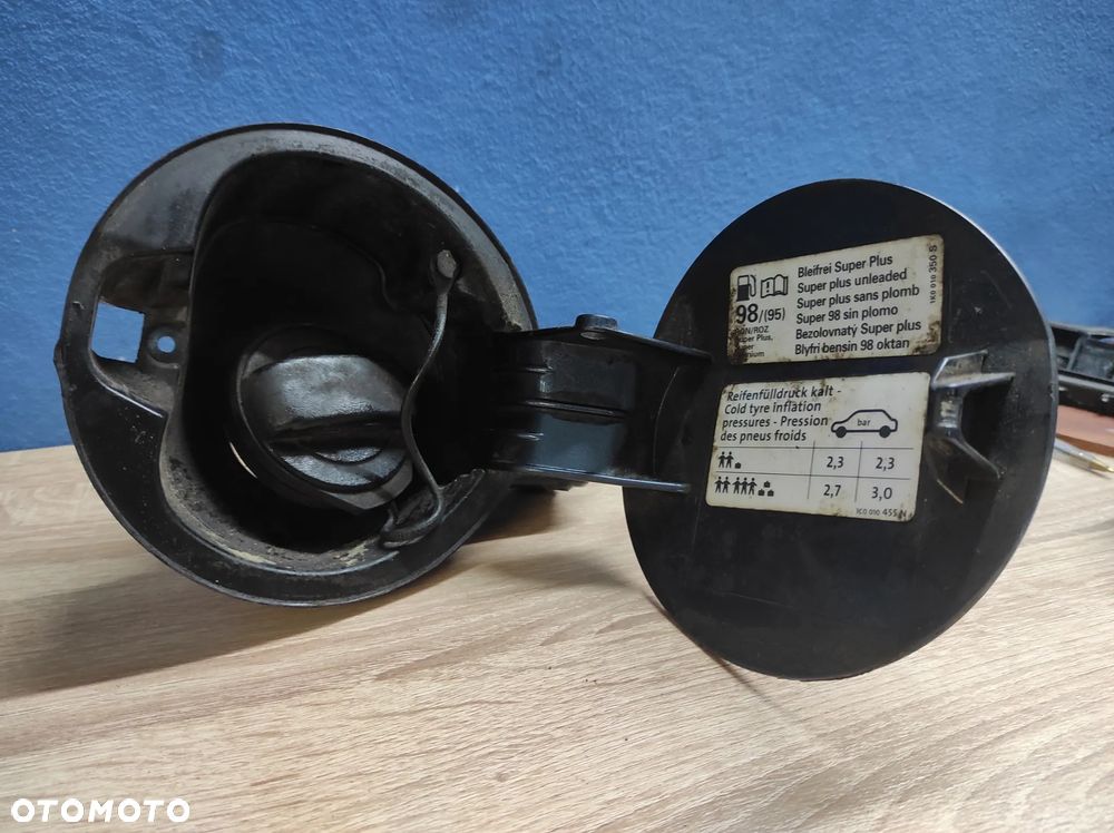 KLAPKA WLEWU PALIWA VW PASSAT B6 KOMBI 3C9 LC5F SZARA SIWA WYSYŁKA !!! - 2