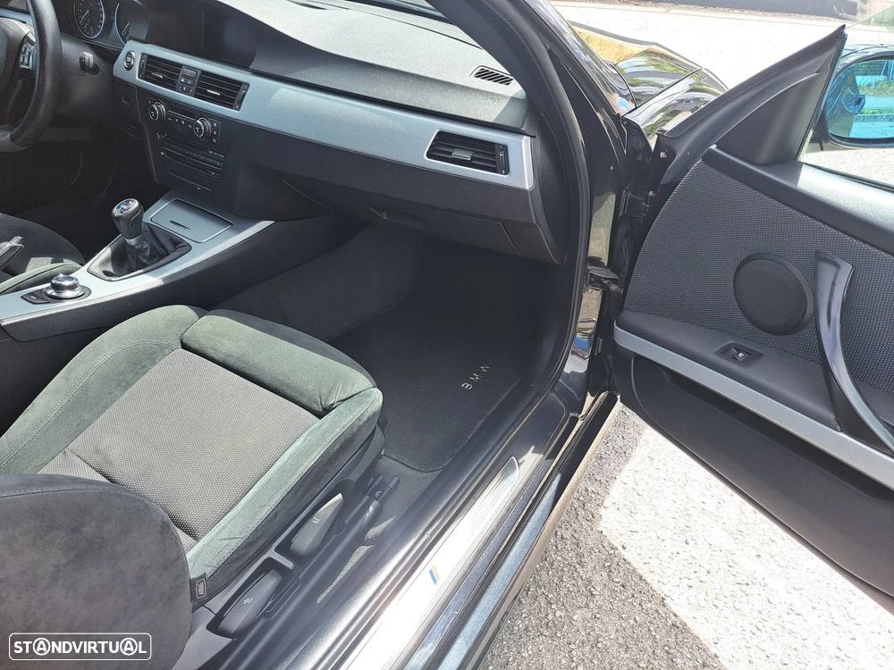 BMW 320 d Coupe - 21