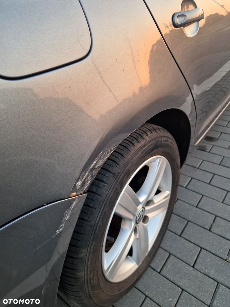 Volkswagen Golf 2.0 TDI Comfortline - 17