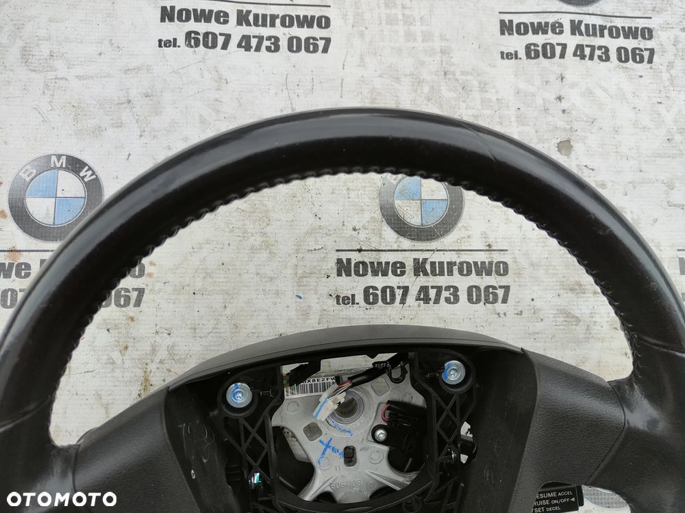 DODGE Journey FIAT Freemont Kierownica skórzana Stan BDB - 4