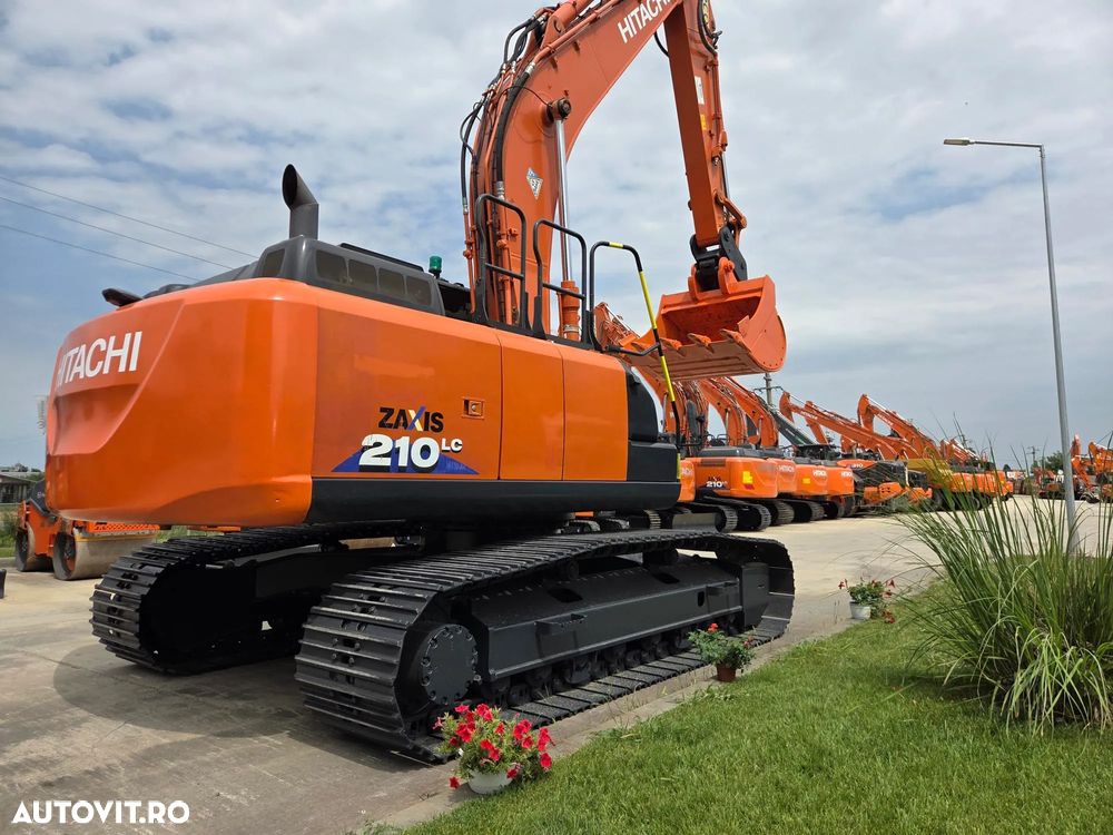Hitachi ZX210-6, 2021, 2.993h, 23,1 tone, CUPLA RAPIDA+CUPA NOUA 1,3mc, Ad sapare 7m, inst picon, 3 camere, 3 pompe hidraulice, ridica 15t, motor Isuzu 172CP, posibilitate leasing 4 ani, CA NOU-PROMOTIE 104.900 EUR+Tva - 1