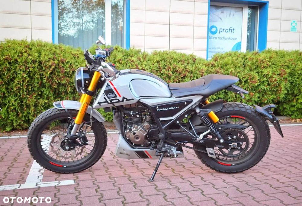 Mondial HPS 125