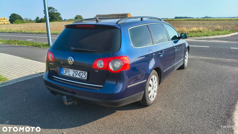Volkswagen Passat 2.0 TDI Trendline - 3