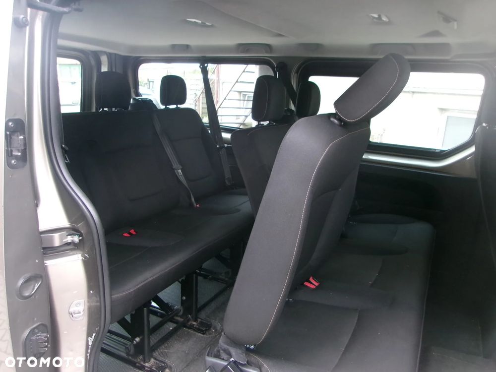 Renault Trafic ENERGY dCi 125 Grand Spaceclass - 13