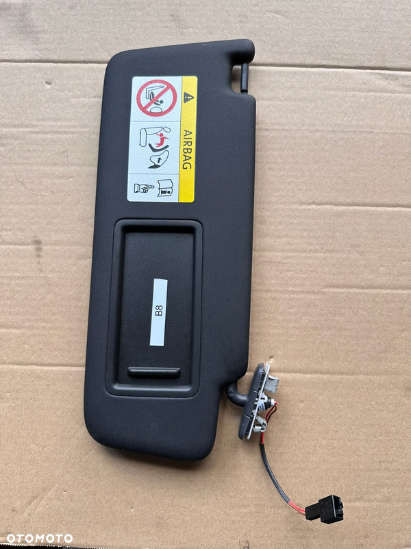 Osłona przeciwsłoneczna, słonecznik prawy VW Passat B8 3G0867552M