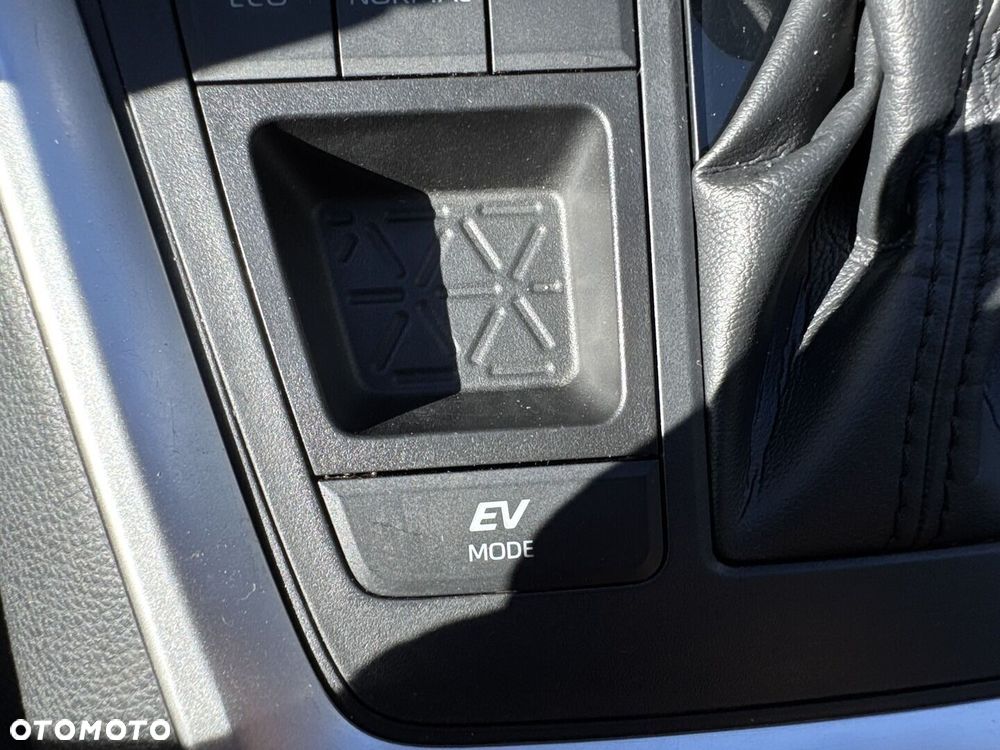 Toyota RAV4 2.5 Hybrid Comfort 4x2 - 22