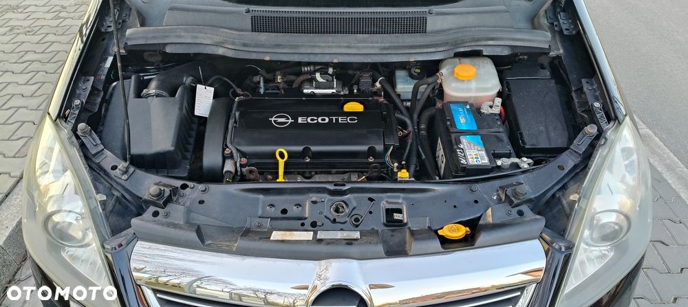 Opel Zafira 1.8 Cosmo - 7