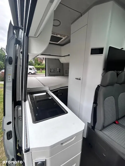 Volkswagen CRAFTER GRAND CALIFORNIA 600 - 5