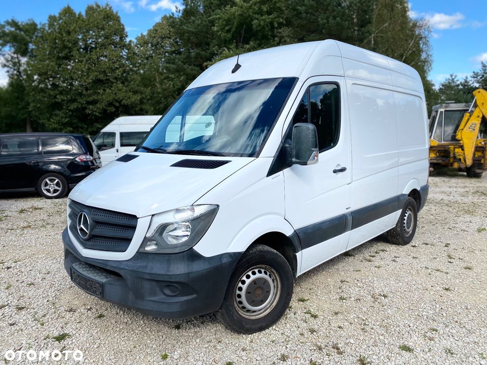 Mercedes-Benz Sprinter - 1