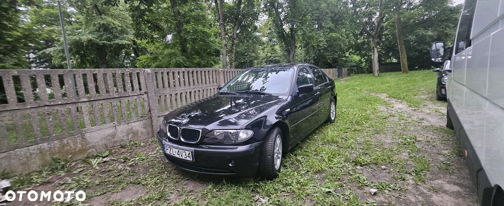 BMW Seria 3 318d - 1