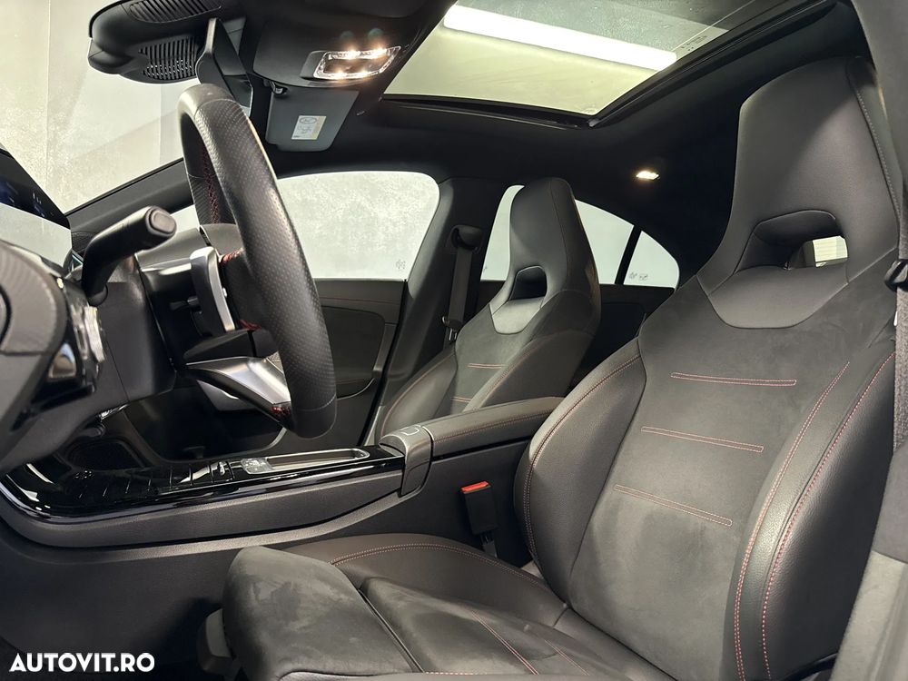 Mercedes-Benz CLA 180 7G-DCT Progressive - 11