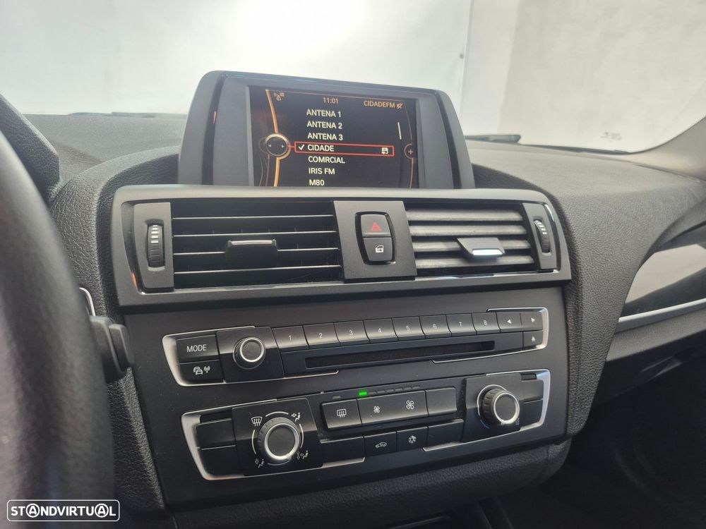 BMW 116 d EDynamics Line Urban - 16