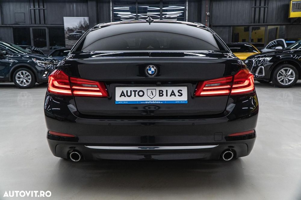 BMW Seria 5 530e iPerformance Aut. Luxury Line - 26