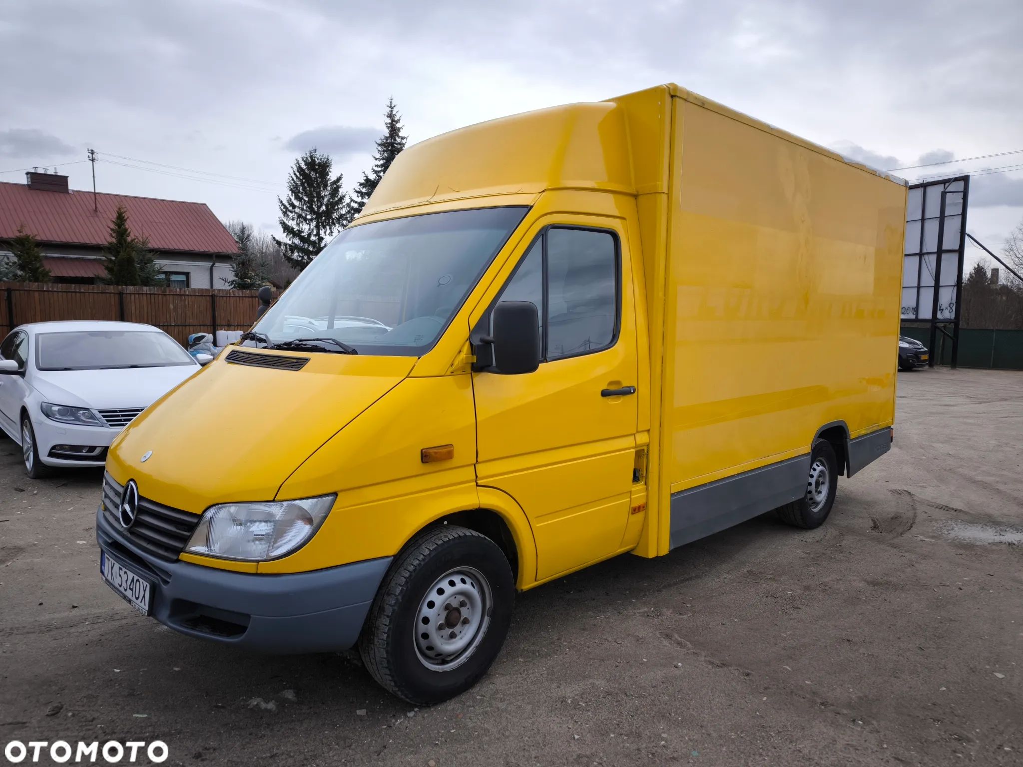 Mercedes-Benz Sprinter - 1