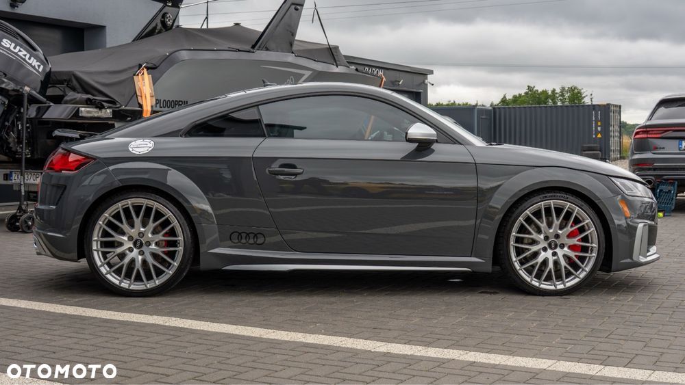 Audi TT S Coupé - 3