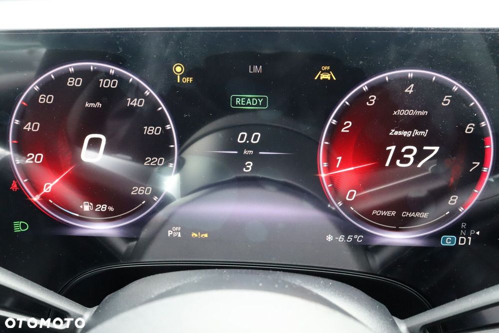 Mercedes-Benz CLA 200 mHEV 8G-DCT - 16