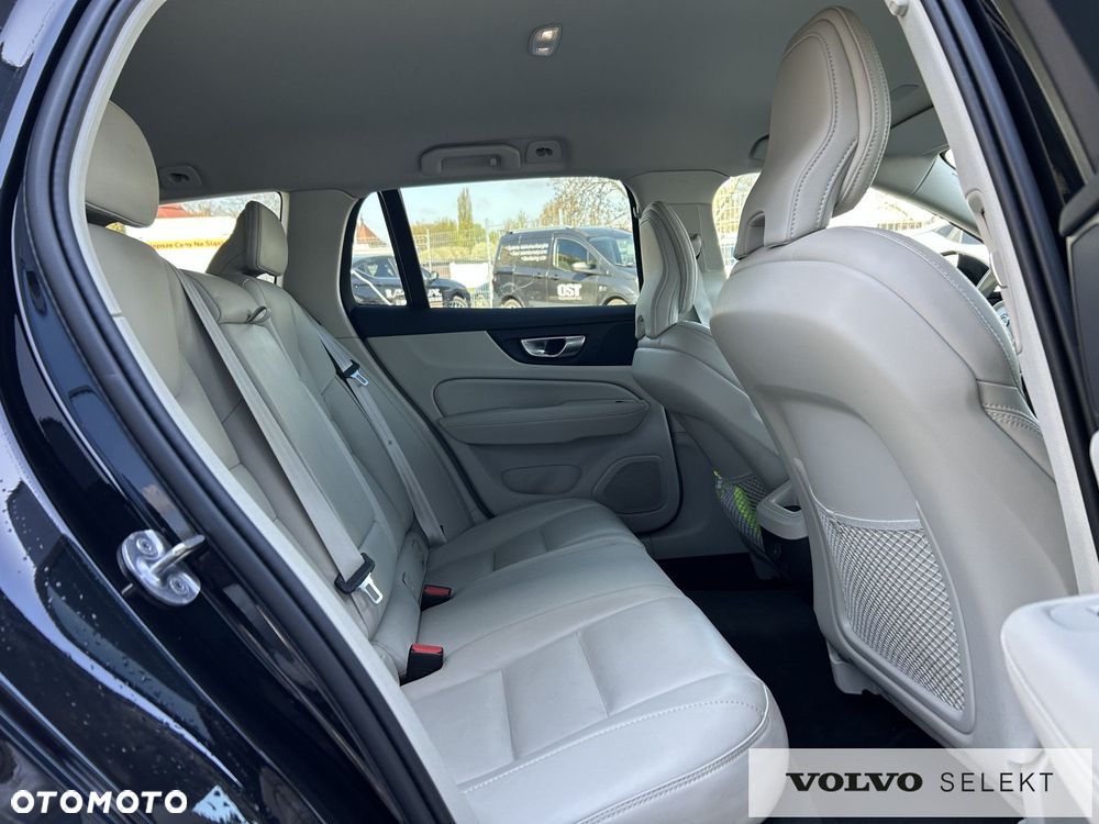 Volvo V60 - 23