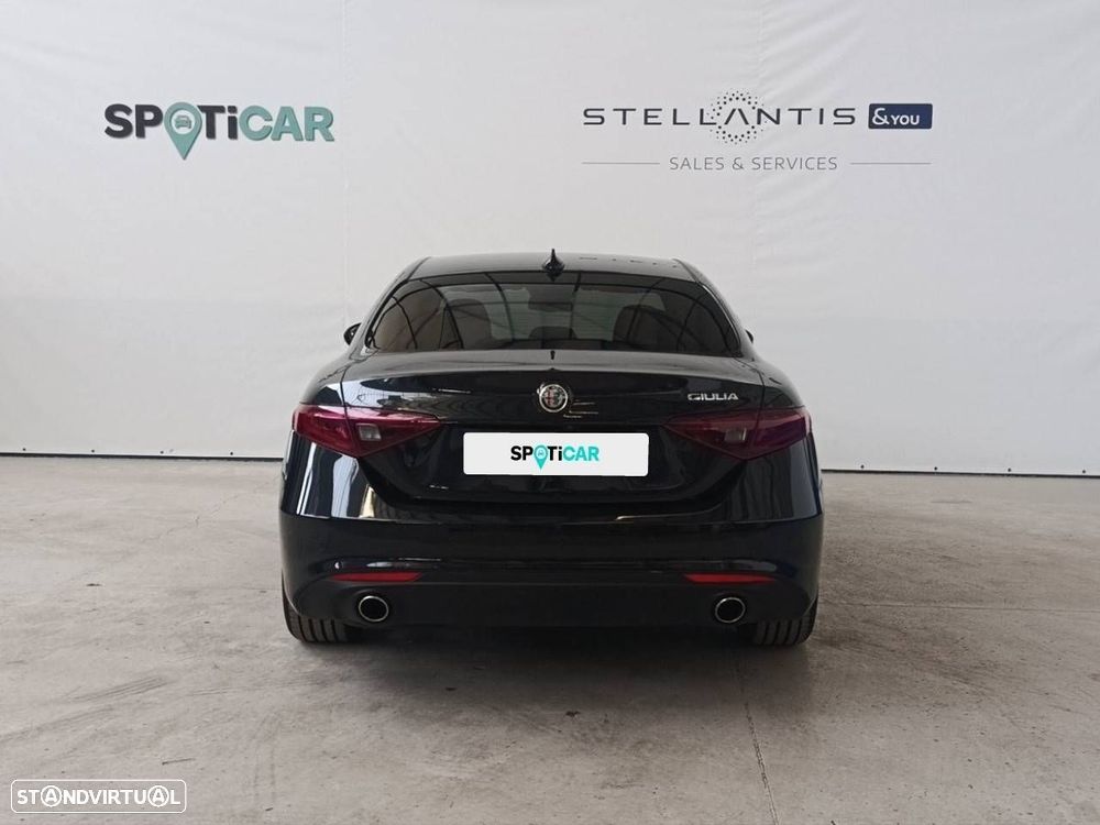 Alfa Romeo Giulia 2.2 D Super AT8 - 7