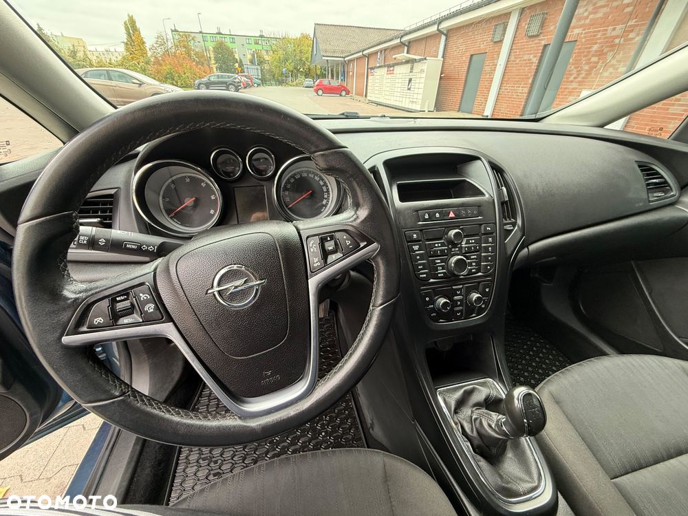 Opel Astra - 18