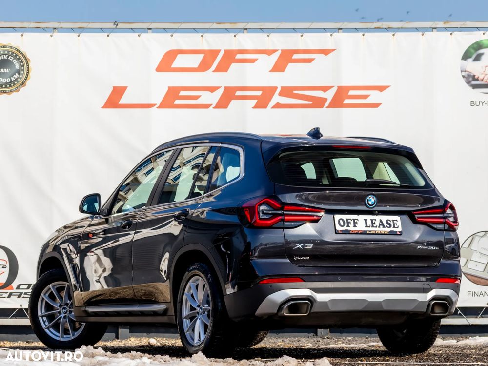 BMW X3 xDrive30e AT PHEV - 3