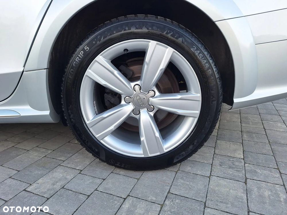 Audi A4 Allroad 2.0 TFSI S tronic - 27