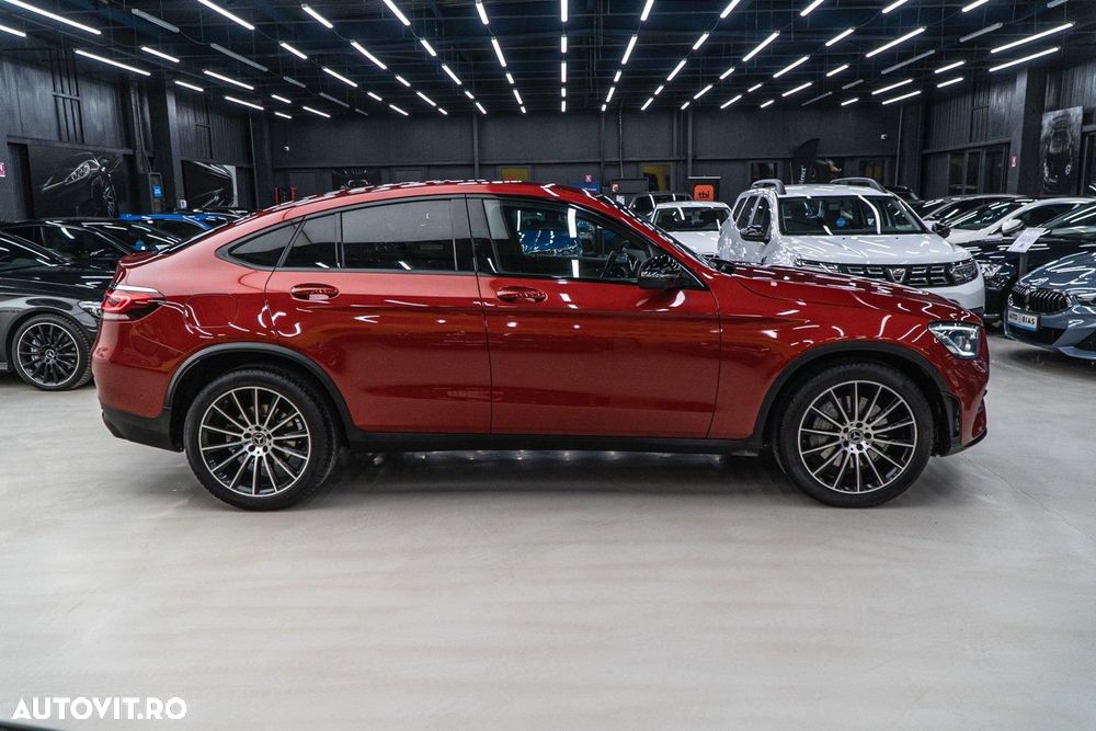 Mercedes-Benz GLC Coupe 300 4Matic 9G-TRONIC AMG Line Plus - 19