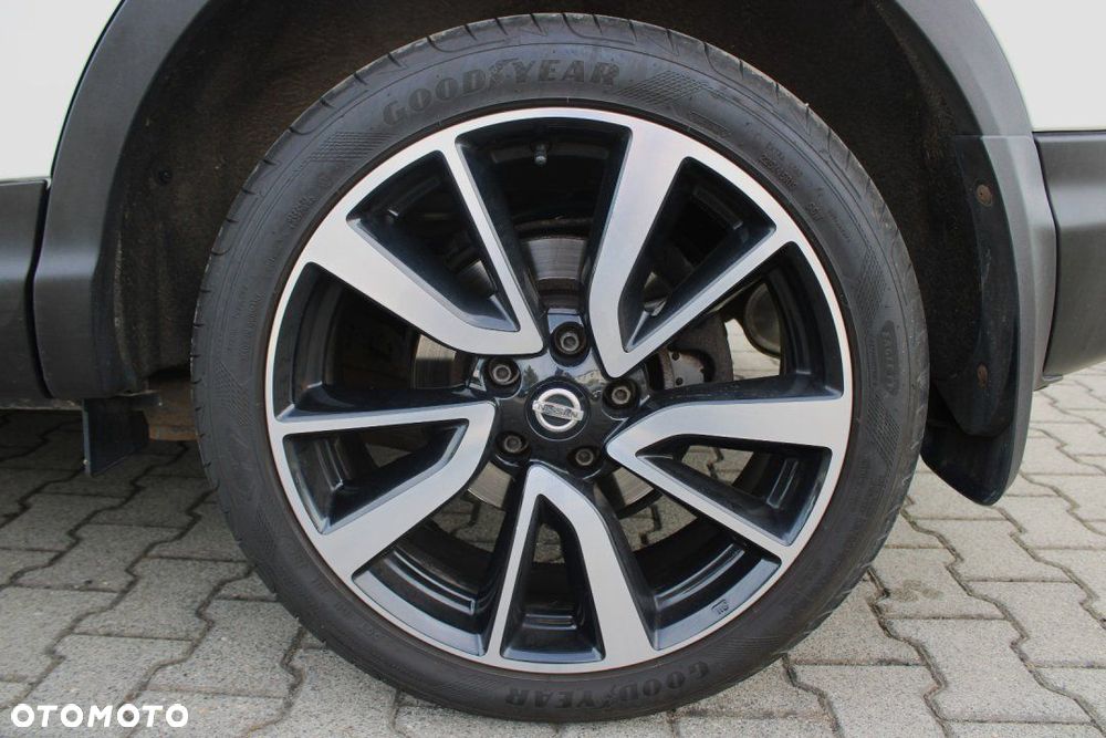 Nissan Qashqai - 9