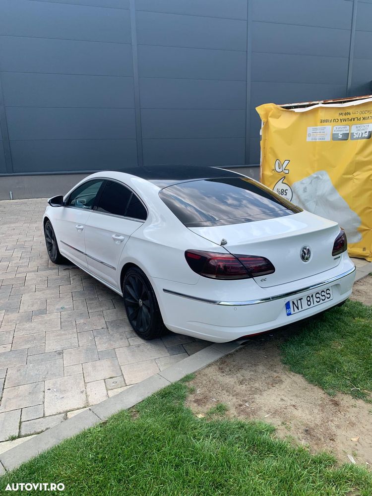 Volkswagen Passat CC 2.0 TDI DSG 4Motion BMT - 2