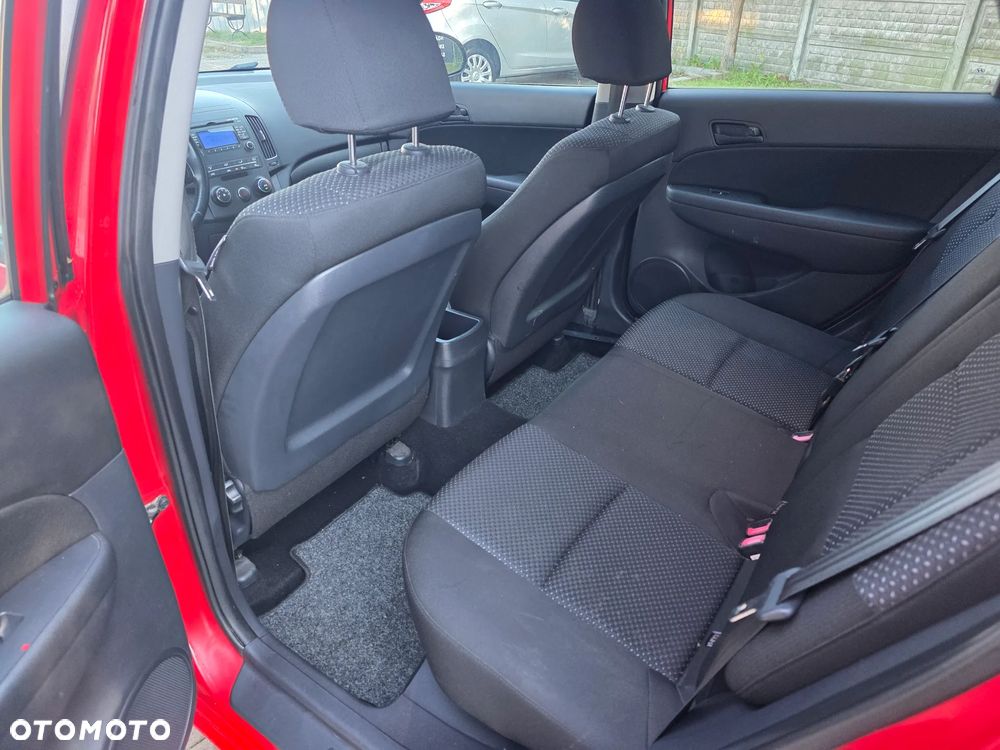 Hyundai i30 1.4 blue Comfort - 18