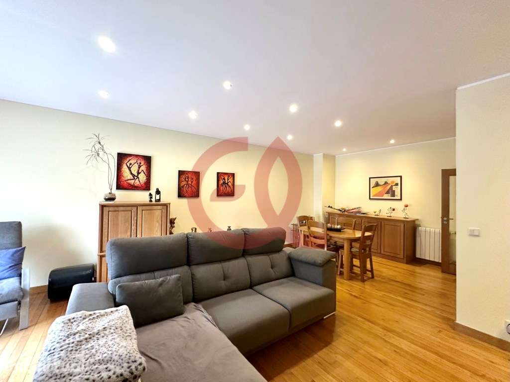 Moradia T3+1 - Meadela, Viana do Castelo - Grande imagem: 2/24