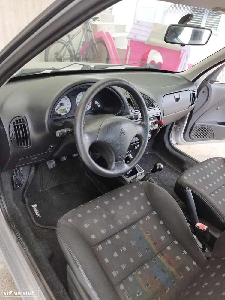 Citroën Saxo 1.4i VTS - 9