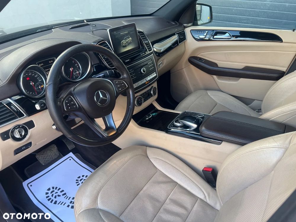 Mercedes-Benz GLE 350 d 4-Matic - 9