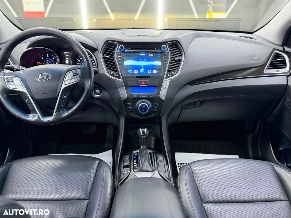 Hyundai Santa Fe Grand 2.2 CRDI 4WD Automatik Premium - 12