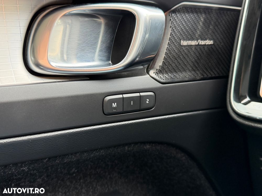 Volvo XC 40 D4 AWD Inscription - 18