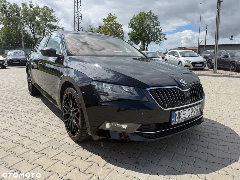 Skoda Superb 2.0 TDI 4x4 DSG Premium Edition - 17
