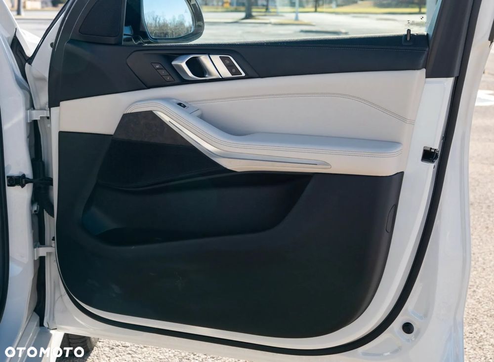 BMW X5 - 30